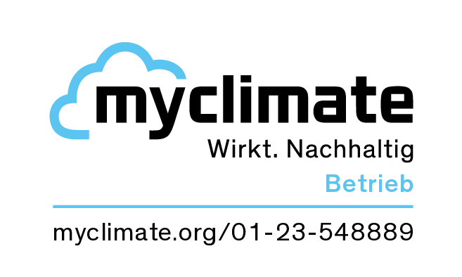myclimate-Logo mit blauem Wolkenmotiv und dem Zusatz „Betrieb“
